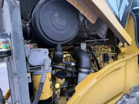 Tiejyrät 2011 Caterpillar CS 56 (12)