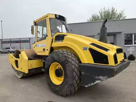 Tiejyrät 2008 BOMAG BW 213 DH-4 (3)
