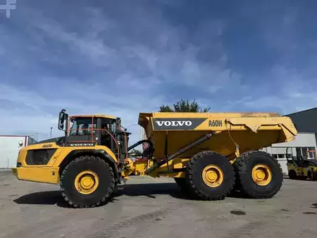 Зчленовані самоскиди 2022 Volvo A 60 H (1)