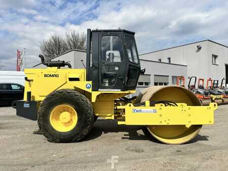 JCB Vibromax W 1402 D