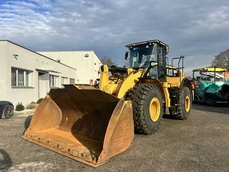 Ładowarki kołowe 2015 Caterpillar 966 M XE (3)