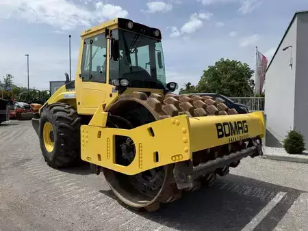Komprimator 0 BOMAG BW 213 PDH-4 (5)