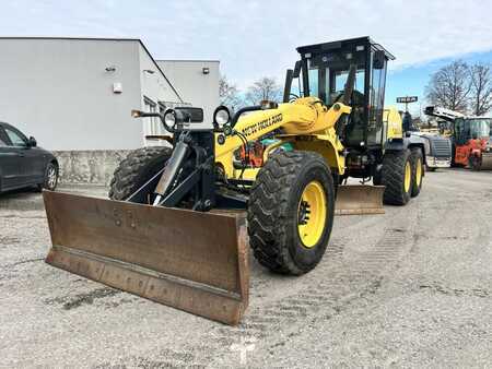 New Holland Construction F 156.6 A