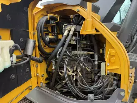 Escavatori cingolati 2013 Volvo ECR 145 DL (12)