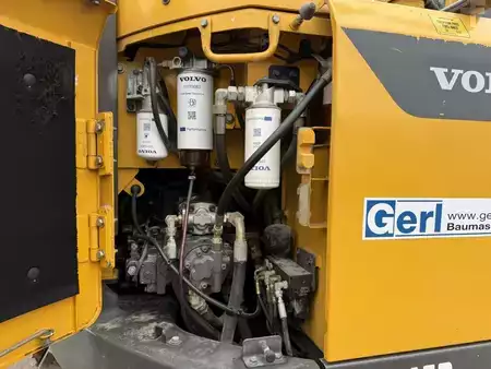 Escavatori cingolati 2013 Volvo ECR 145 DL (13)