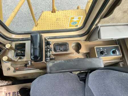 Kolové nakladače 1991 Caterpillar 980 F (10)