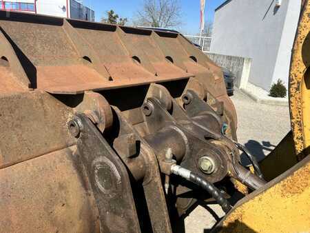 Radlader 1999 Caterpillar 966 G (12)