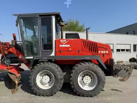 Równiarki 2002 O-K New Holland F 156.5 A (2)