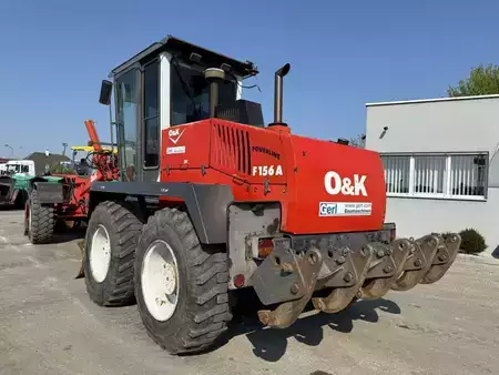 Równiarki 2002 O-K New Holland F 156.5 A (5)