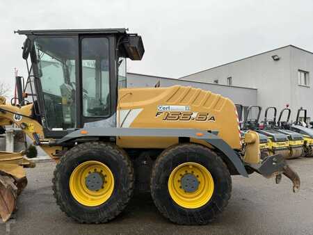 Niveleuse 2005 New Holland Construction F 156.6 A (2)