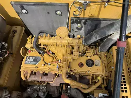 Escavadora de rastos 2014 Caterpillar 320 E (12)