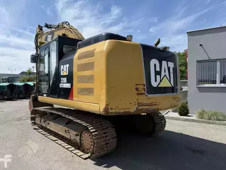 Escavadora de rastos 2014 Caterpillar 320 E (2)