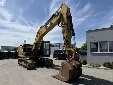 Escavadora de rastos 2014 Caterpillar 320 E (5)