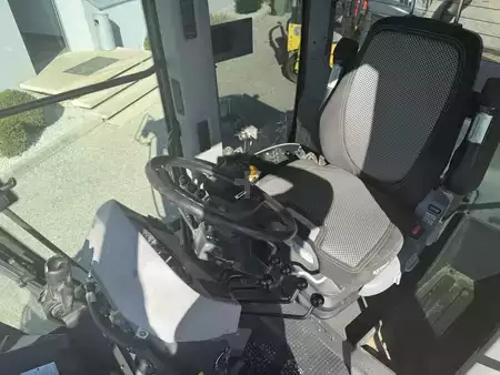 Osztályosok 2018 Case 836 C AWD (11)