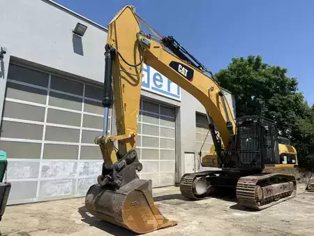 Koparki gąsienicowe 2011 Caterpillar 336 D (2)
