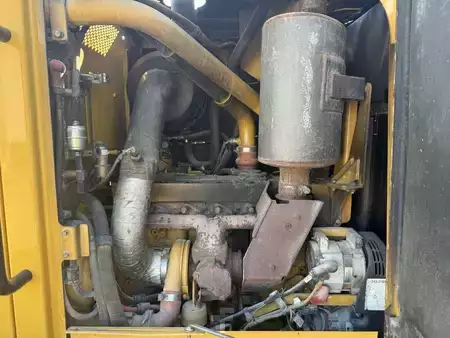 Równiarki 2009 Caterpillar 120 M (12)