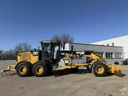 Równiarki 2009 Caterpillar 120 M (6)