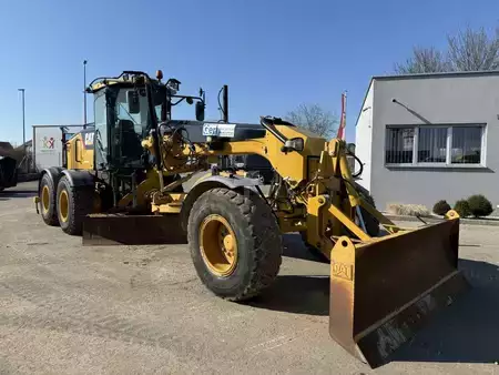 Równiarki 2009 Caterpillar 120 M (8)