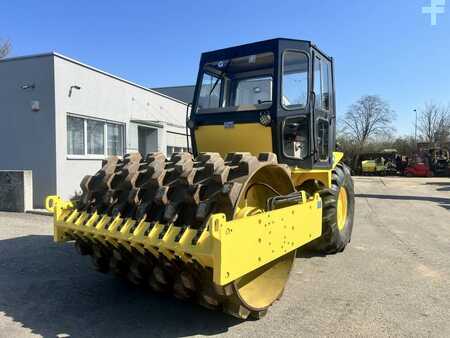 JCB Vibromax W 1402 PD