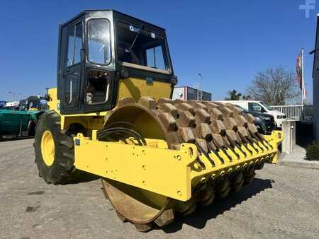 JCB Vibromax W 1402 PD