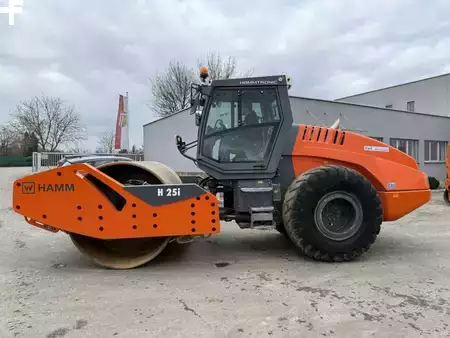 Komprimator 2022 Hamm H 25 i (1)