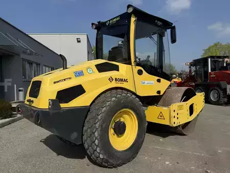 Tiejyrät 2015 BOMAG BW 177 DH-5 (6)