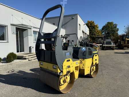 Tandemové válce 2002 BOMAG BW 100 AD-3 (6)