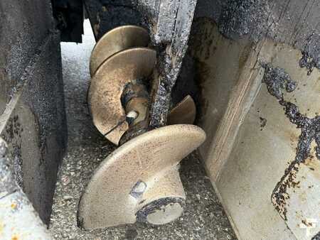 Wheeled pavers 2015 Volvo ABG P 6870 C (12)