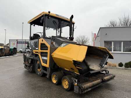 Wheeled pavers 2015 Volvo ABG P 6870 C (5)
