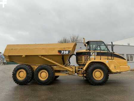 Caterpillar 730