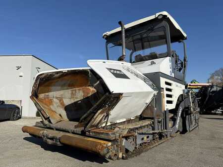 Hjulutläggare 2009 VÖGELE Super 1800-2 (2)