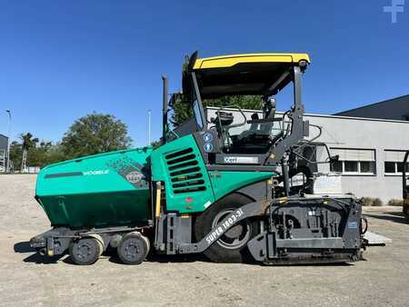 Wheeled pavers 2015 VÖGELE Super 1803-3i (1)