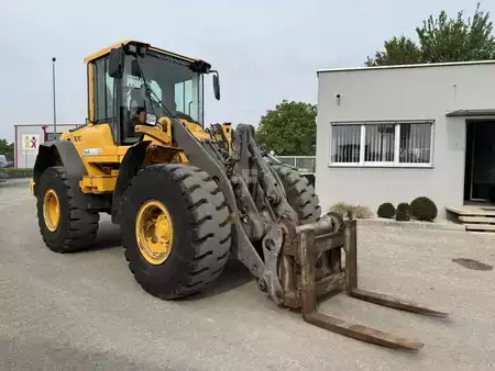 Chargeuse sur pneus 2007 Volvo L 60 F (6)