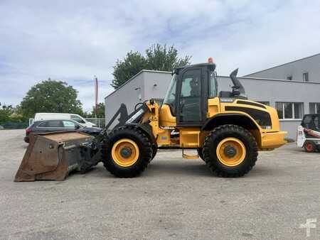 Ładowarki kołowe 2012 Volvo L 50 G-TP (1)