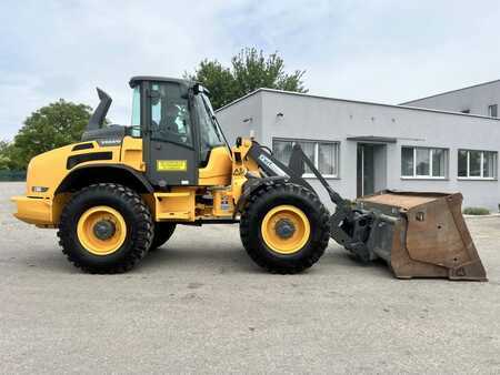 Ładowarki kołowe 2012 Volvo L 50 G-TP (5)