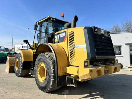 Caterpillar 966 M