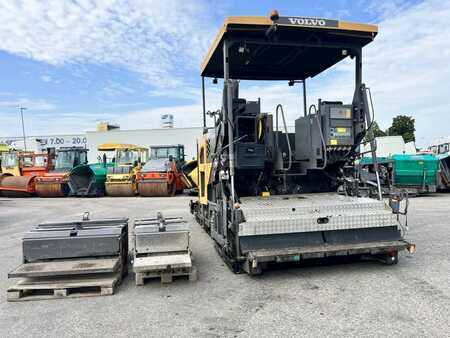Radfertiger 2015 Volvo ABG P 7820 C (4)