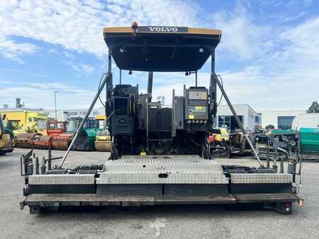 Radfertiger 2015 Volvo ABG P 7820 C (5)