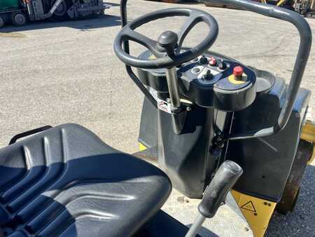 Compactadores tandem 2008 BOMAG BW 120 AD-4 (8)