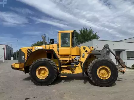 Pyöräkuormaajat 2005 Volvo L 150 E (4)