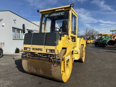Compacteur tandem 2003 BOMAG BW 151 AD-2 (2)