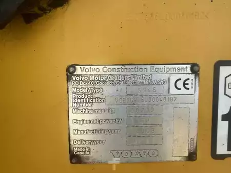 Równiarki 2006 Volvo G 946 AWD (10)