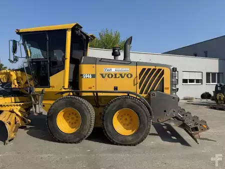 Równiarki 2006 Volvo G 946 AWD (2)