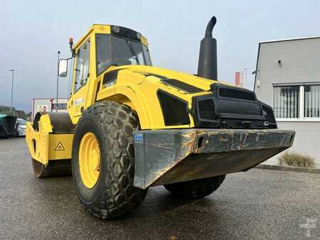 Sestavy válců 2005 BOMAG BW 213 DH-4 (3)