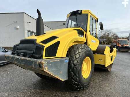 Sestavy válců 2005 BOMAG BW 213 DH-4 (6)