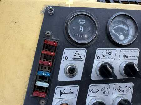 Walzenzug 1993 BOMAG BW 217 PD-2 (9)