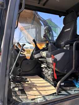 Kettenbagger 2017 Hyundai HX300NL (5)