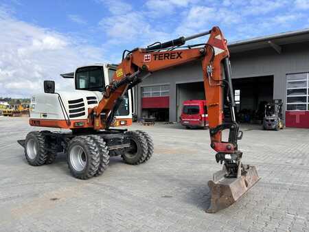 Pelle sur pneus 2016 Terex TW 75 (2)