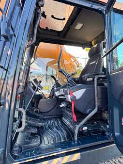 Koparki gąsienicowe 2017 Hyundai HX480 L (4)