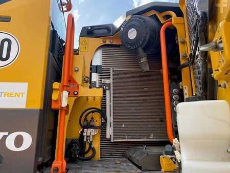 Excavadoras de ruedas 2019 Volvo EWR 150 E MIETE / RENTAL (12001017) (8)